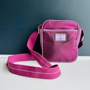 Original from the 90’s! Tommy Hilfiger Crossbody Bag